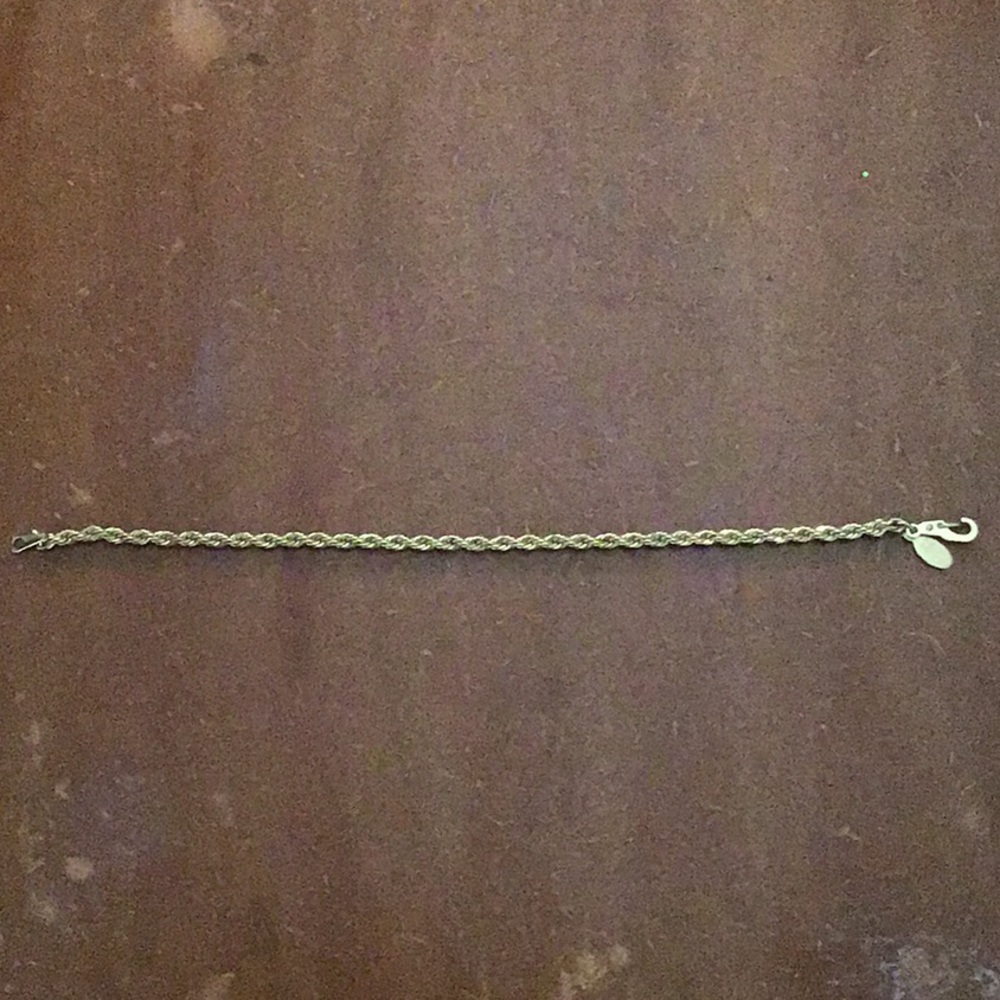 American Showcase gold rope bracelet 7 inches